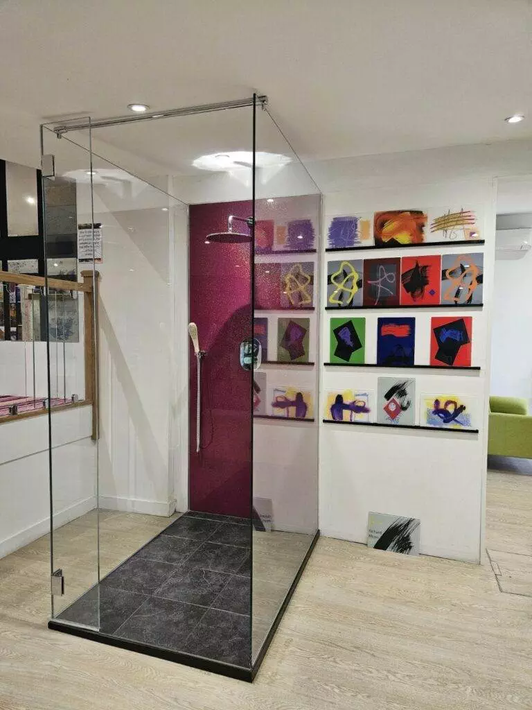 glass inspirations fleet showroom 125914 (large)