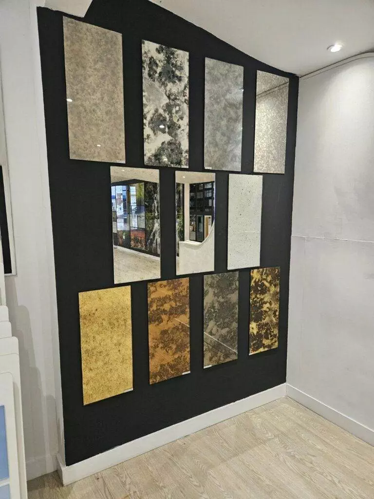 glass inspirations fleet showroom 130032 (large)